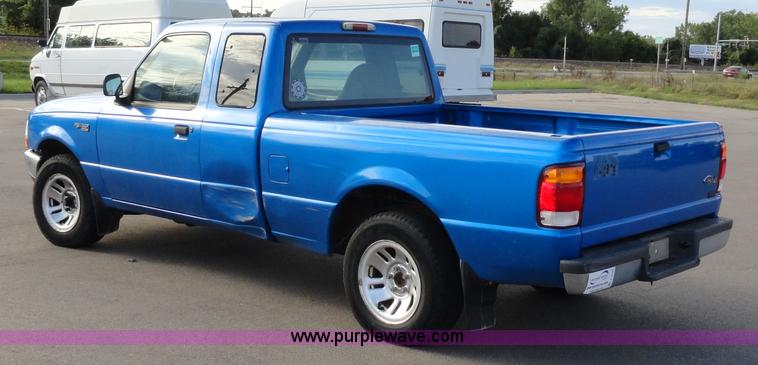 image for item A3100 1999 Ford Ranger XLT supercab pickup truck