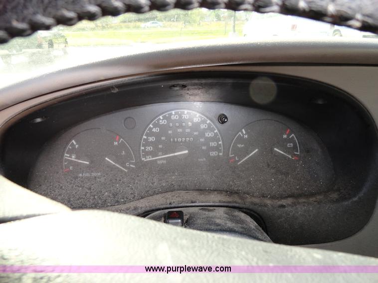 image for item A3100 1999 Ford Ranger XLT supercab pickup truck