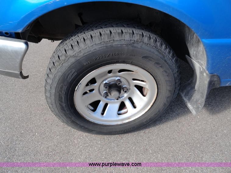 image for item A3100 1999 Ford Ranger XLT supercab pickup truck