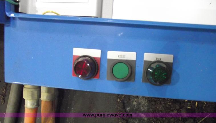 image for item A4014 2009 MDI TWA-2000-HD metal detector system