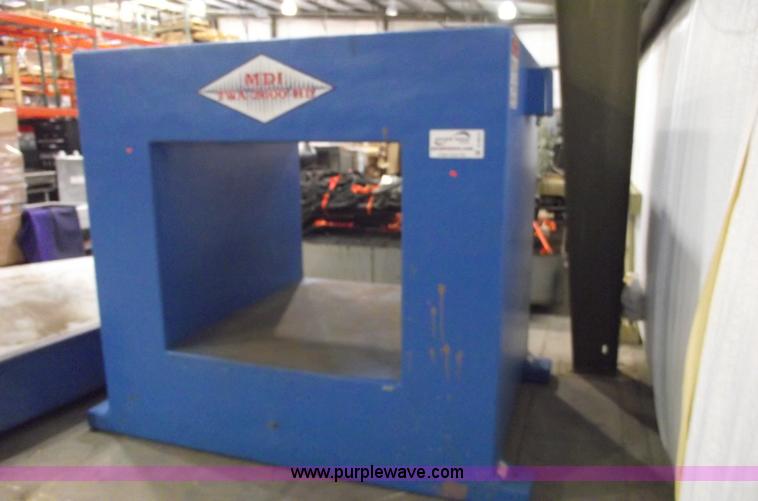 image for item A4014 2009 MDI TWA-2000-HD metal detector system