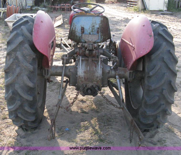 image for item A4385 Massey-Ferguson TO35 tractor