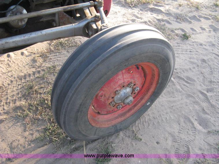 image for item A4385 Massey-Ferguson TO35 tractor