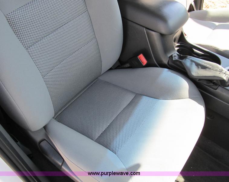 image for item B2503 2006 Ford Escape XLT SUV