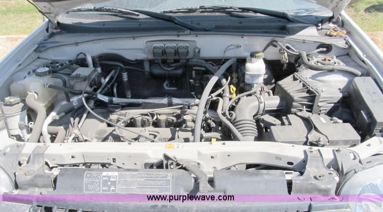 image for item B2503 2006 Ford Escape XLT SUV