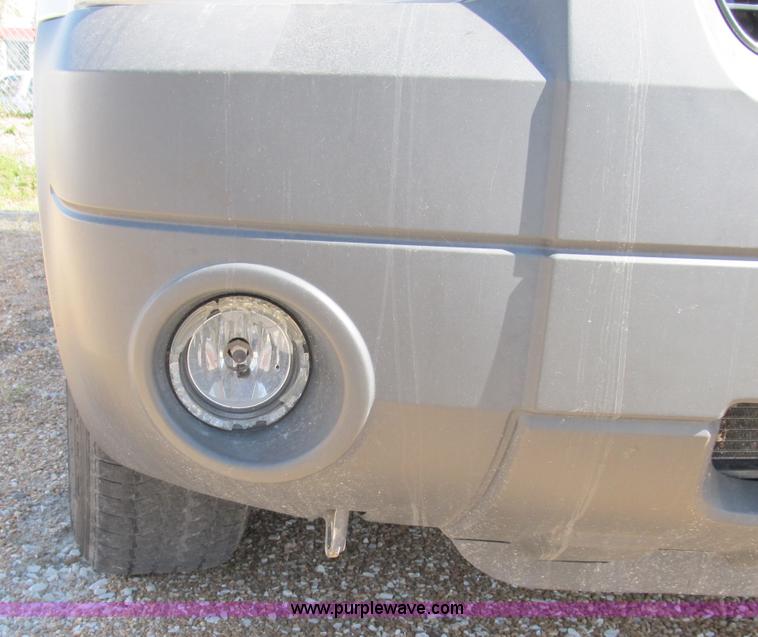 image for item B2503 2006 Ford Escape XLT SUV