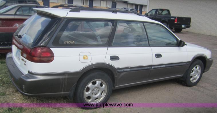 image for item B5509 1996 Subaru Legacy