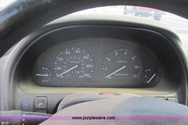 image for item B5509 1996 Subaru Legacy