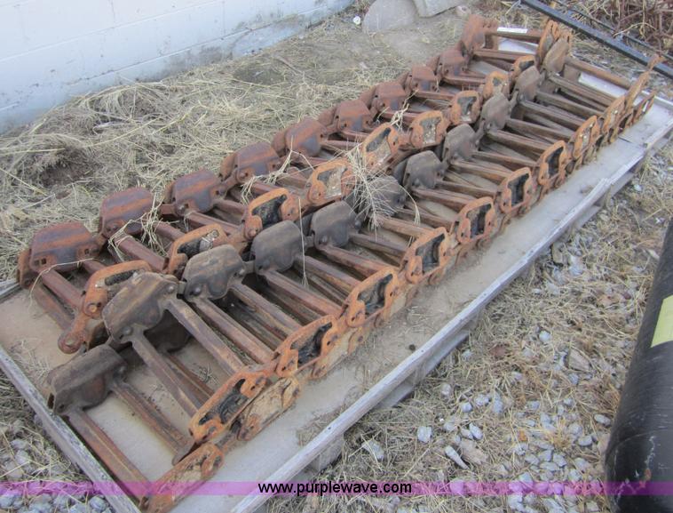 image for item B9025 16" John Deere skid steer tracks
