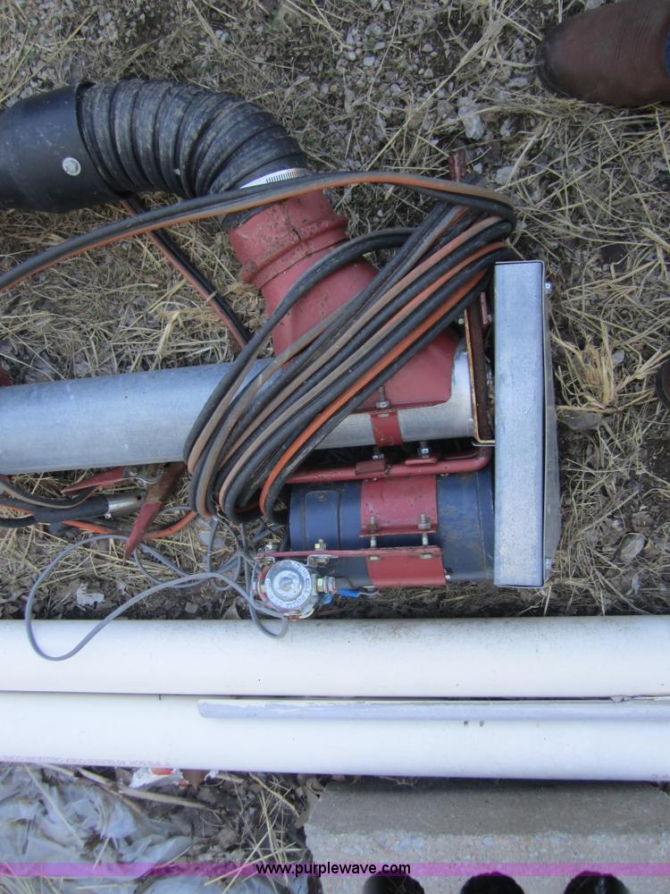 image for item B9027 2007 My-D Han-D grain auger