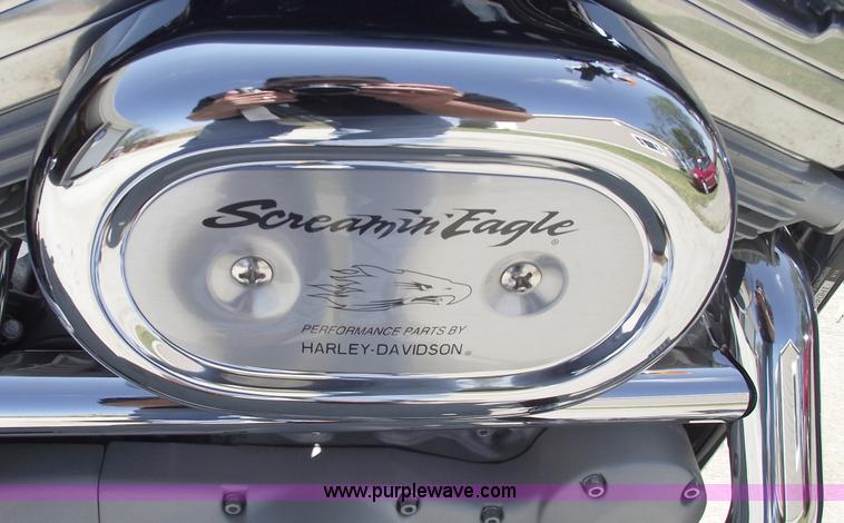 image for item B9171 2000 Harley Davidson Sportster 883 motorcycle