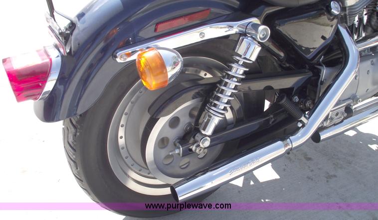 image for item B9171 2000 Harley Davidson Sportster 883 motorcycle