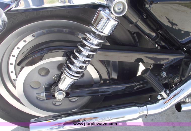 image for item B9171 2000 Harley Davidson Sportster 883 motorcycle