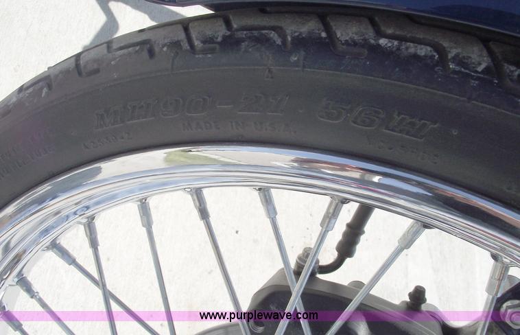 image for item B9171 2000 Harley Davidson Sportster 883 motorcycle