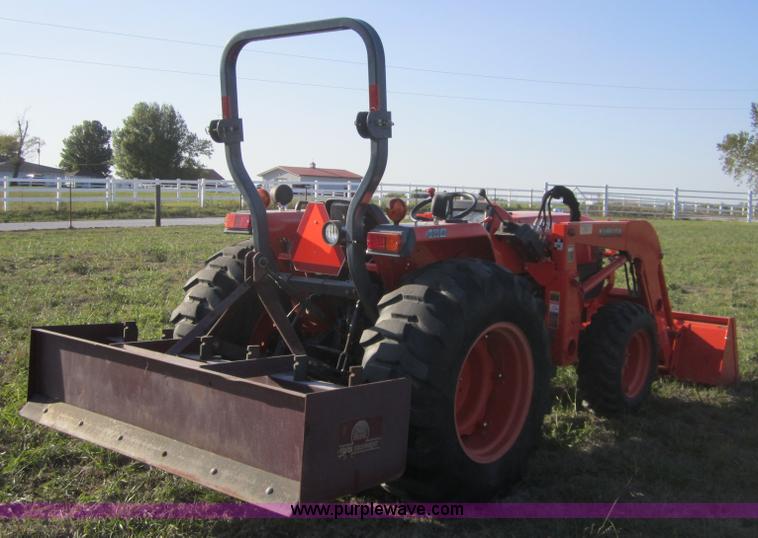 image for item C5018 2008 Kubota L4400 MFWD tractor