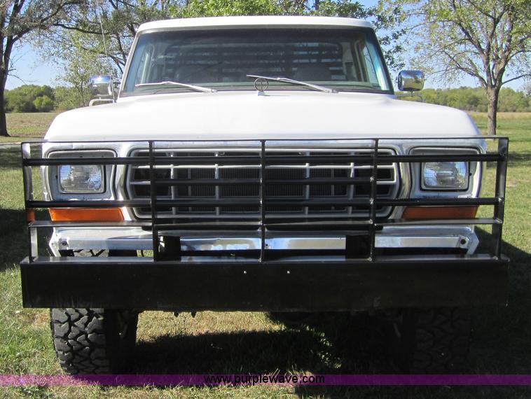 image for item C5038 1976 Ford Hi Boy pickup truck