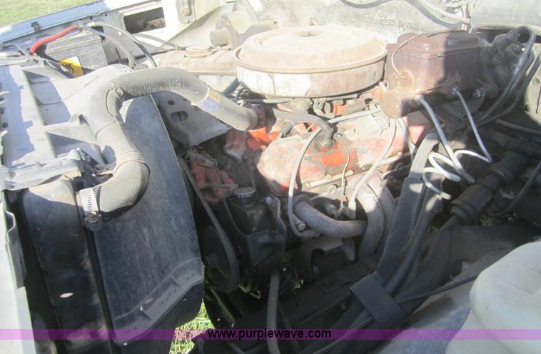 image for item C5074 1983 Chevrolet C30 service truck