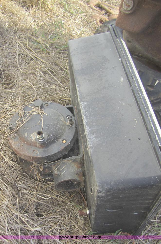 image for item C5075 Assorted items