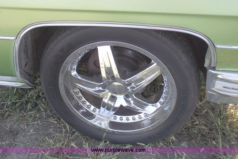 image for item C5562 1974 Cadillac Coupe DeVille