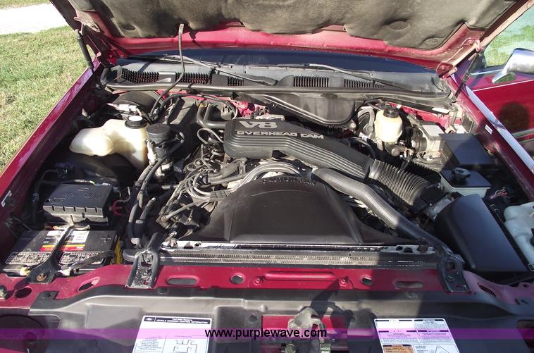 image for item C5564 1993 Lincoln Town Car Cartier