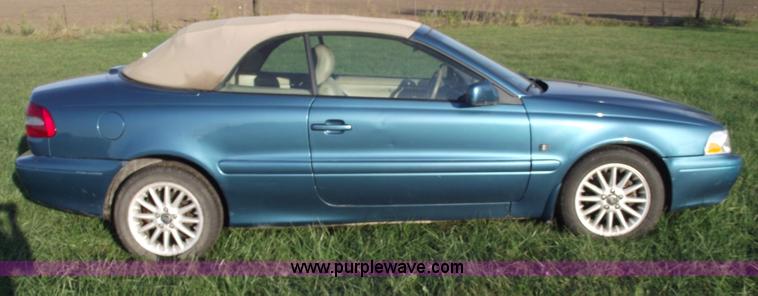 image for item C5565 1999 Volvo C70 LT convertible