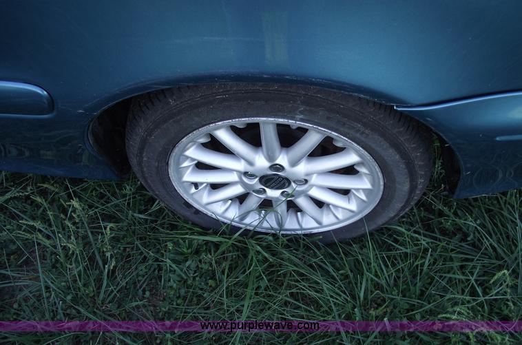 image for item C5565 1999 Volvo C70 LT convertible