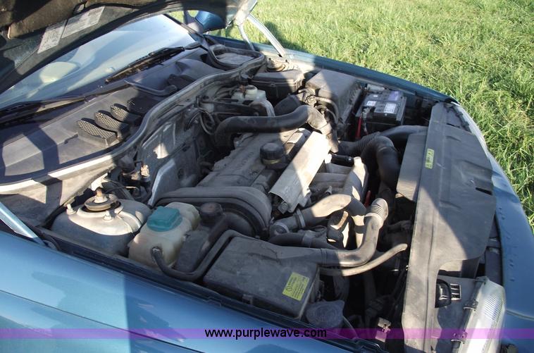 image for item C5565 1999 Volvo C70 LT convertible