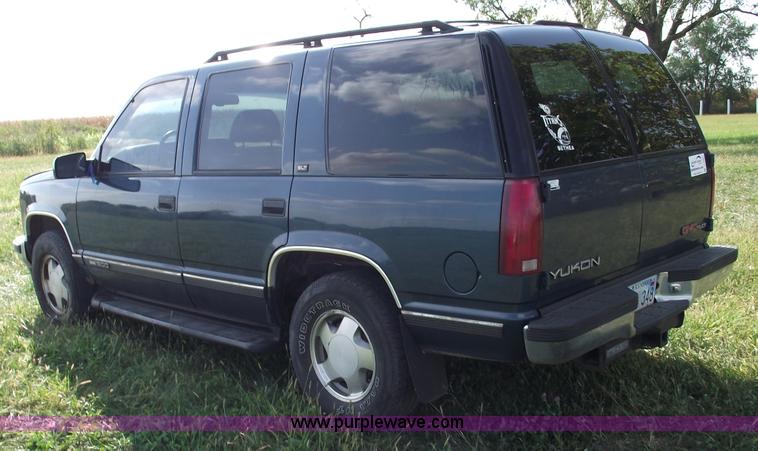 image for item C5567 1995 GMC Yukon SLT SUV
