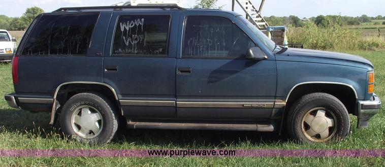 image for item C5567 1995 GMC Yukon SLT SUV