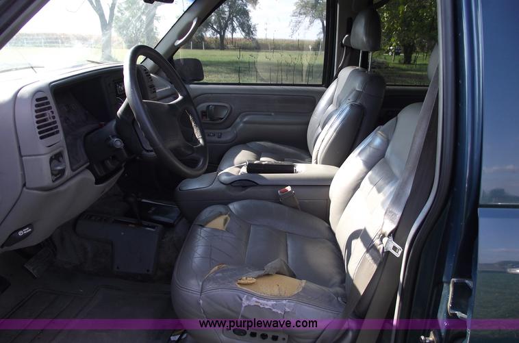 image for item C5567 1995 GMC Yukon SLT SUV