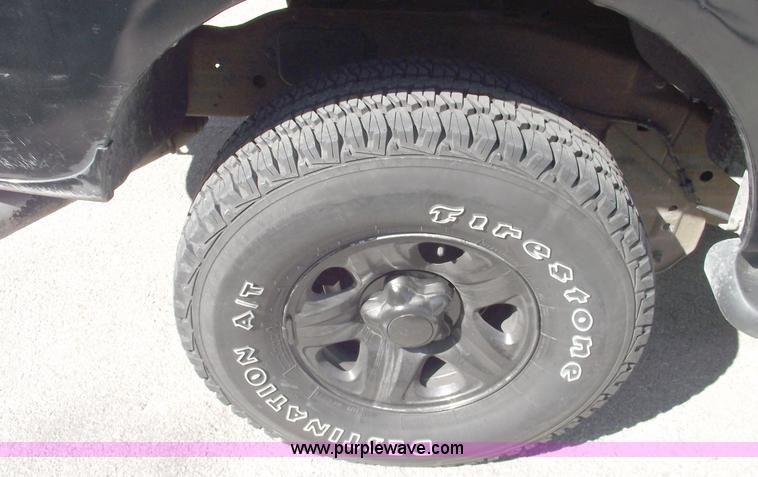 image for item C5579 1997 Ford Expedition XLT SUV