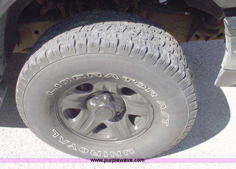 image for item C5579 1997 Ford Expedition XLT SUV