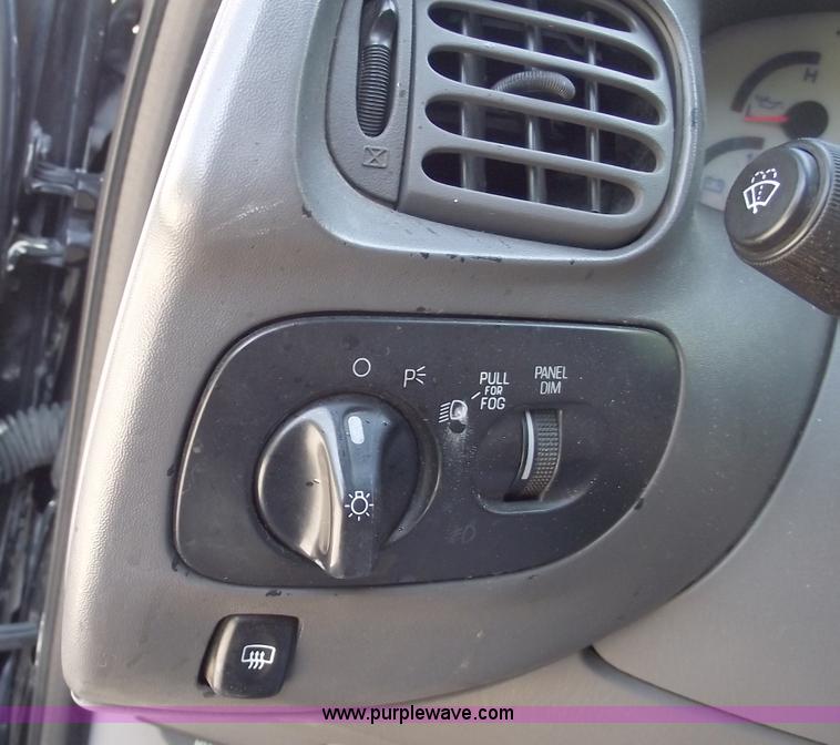 image for item C5579 1997 Ford Expedition XLT SUV