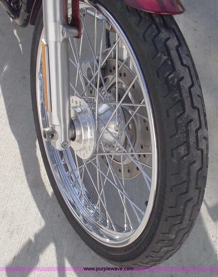 image for item C5622 2009 Harley Davidson XL 883 Custom