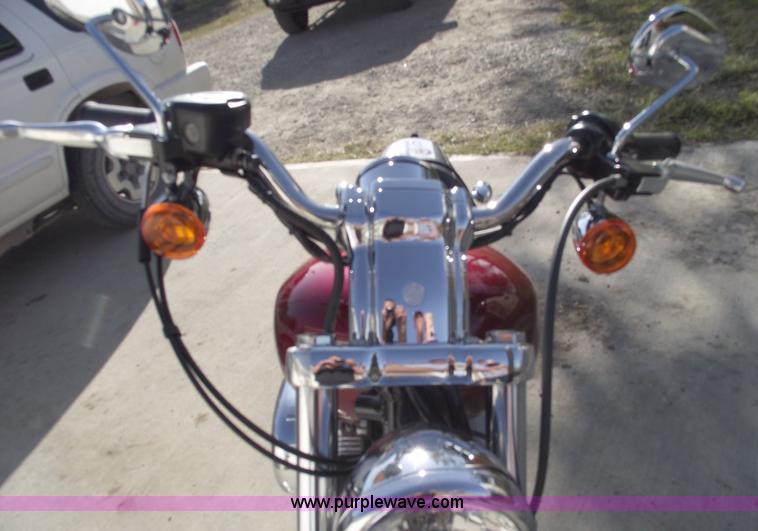 image for item C5622 2009 Harley Davidson XL 883 Custom