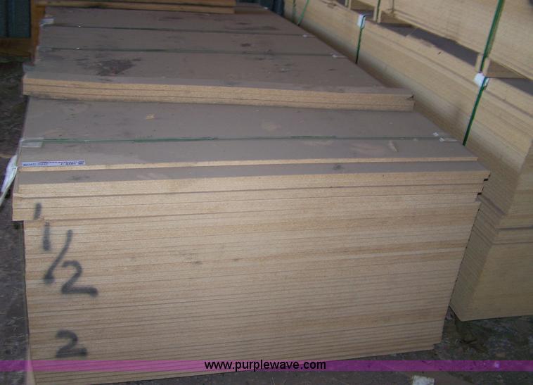 image for item C9406 (50) full sheets of particle board