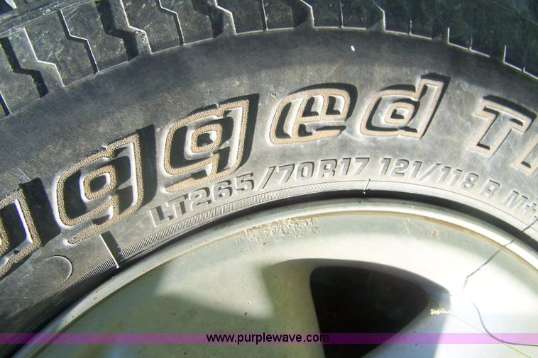 image for item D8503 2003 Dodge Ram 1500 pickup truck