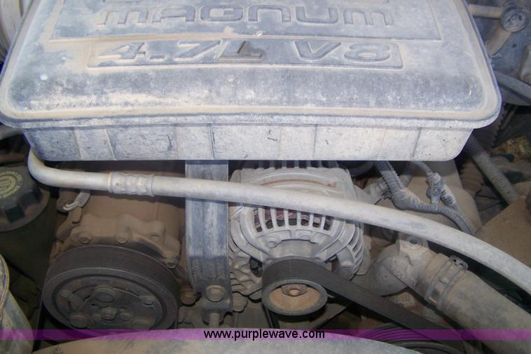 image for item D8503 2003 Dodge Ram 1500 pickup truck