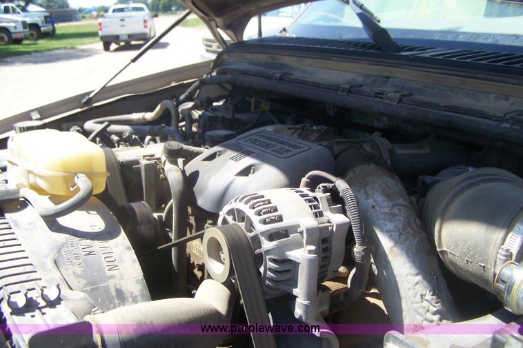 image for item D8511 1999 Ford F350 XLT Super Duty pickup truck