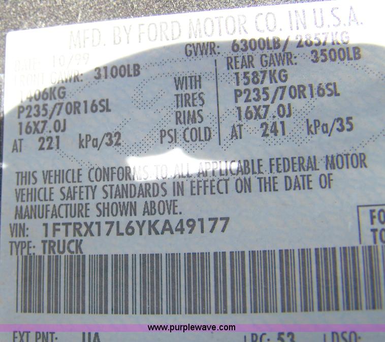 image for item D8528 2000 Ford F150 XLT supercab pickup truck