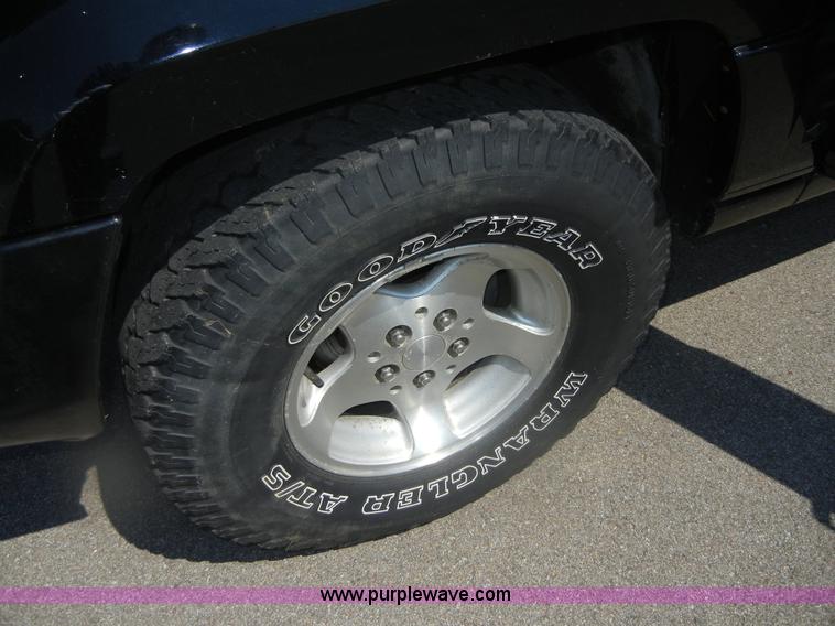 image for item D9683 1998 Jeep Grand Cherokee Laredo SE SUV