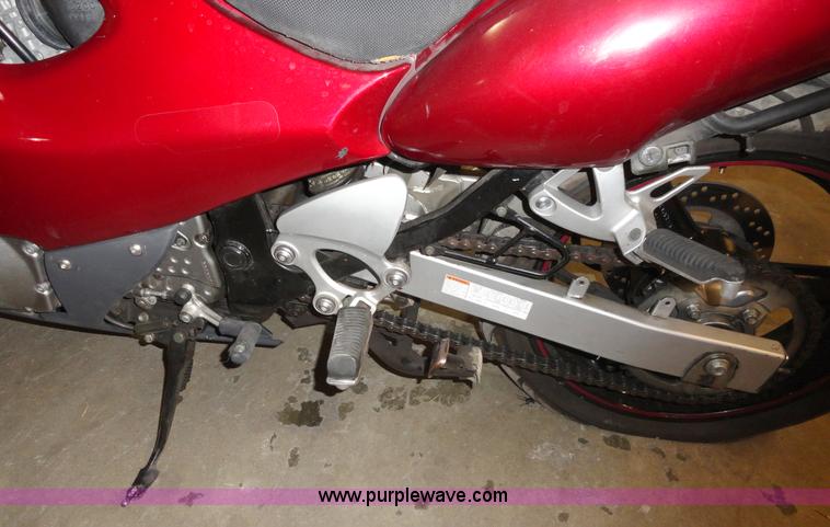 image for item F9417 2006 Suzuki Katana 750 motorcycle