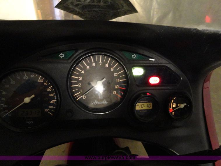 image for item F9417 2006 Suzuki Katana 750 motorcycle