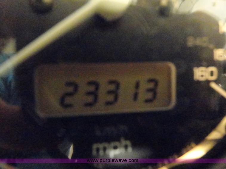 image for item F9417 2006 Suzuki Katana 750 motorcycle