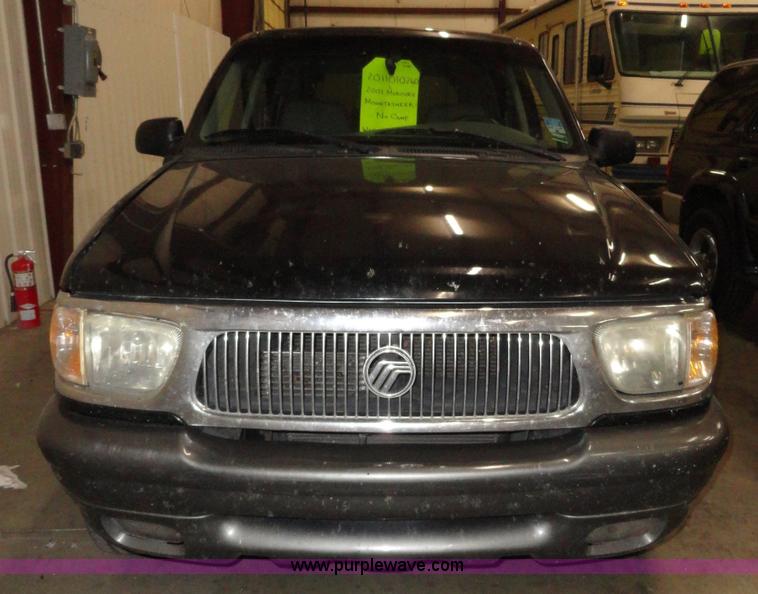 image for item A3193 2001 Mercury Mountaineer SUV