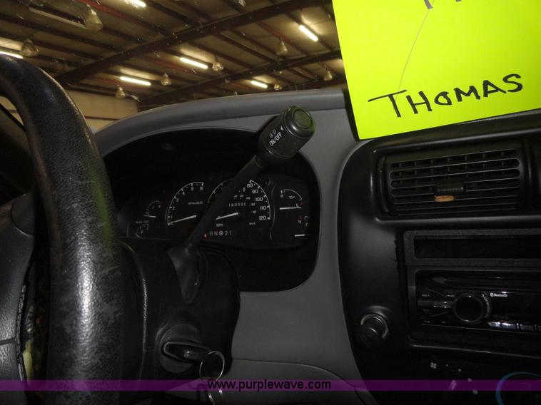 image for item A3193 2001 Mercury Mountaineer SUV