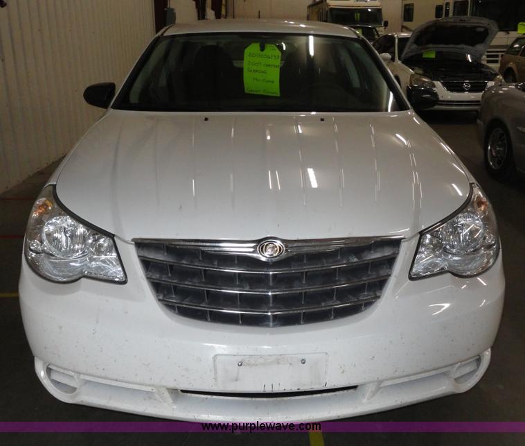 image for item A3195 2009 Chrysler Sebring LX