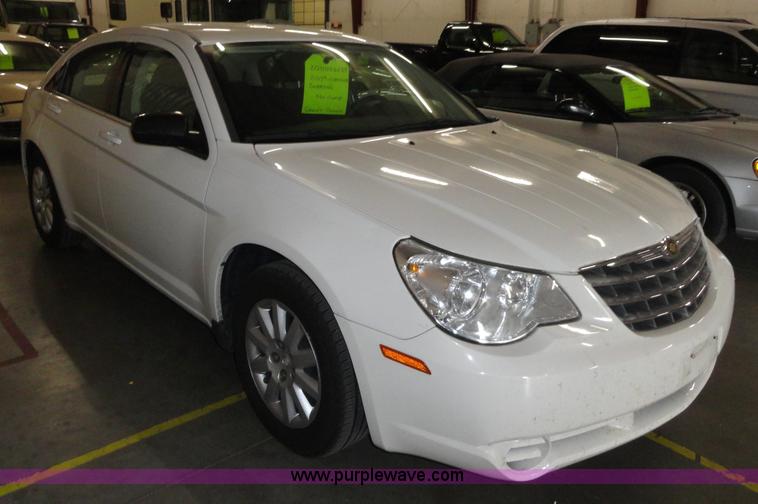 image for item A3195 2009 Chrysler Sebring LX