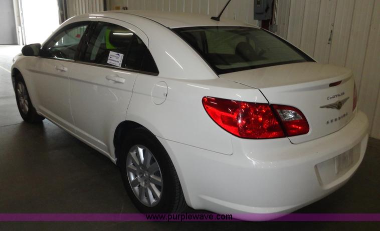 image for item A3195 2009 Chrysler Sebring LX