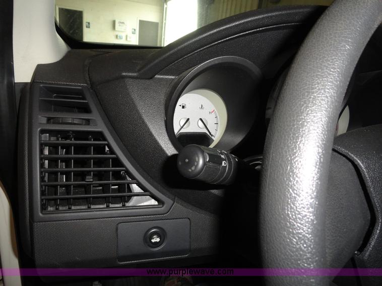 image for item A3195 2009 Chrysler Sebring LX